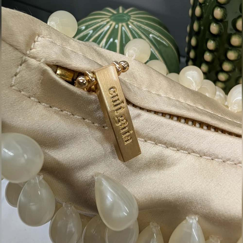 Cult Gaia NWT Ivory Gia Shoulder Bag - Picture 3 of 8